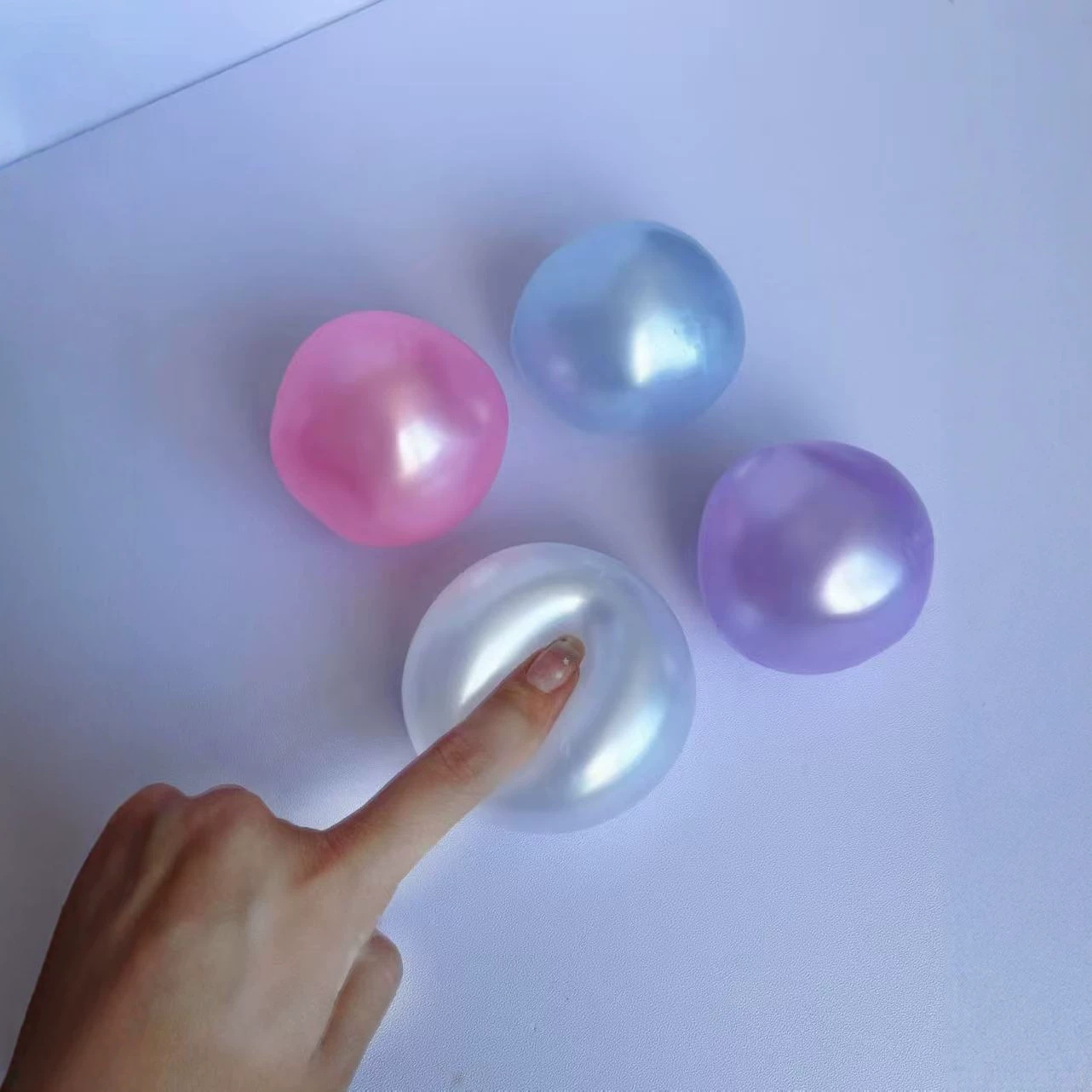 Pearlescent coconut oil pinch  - Music review and price