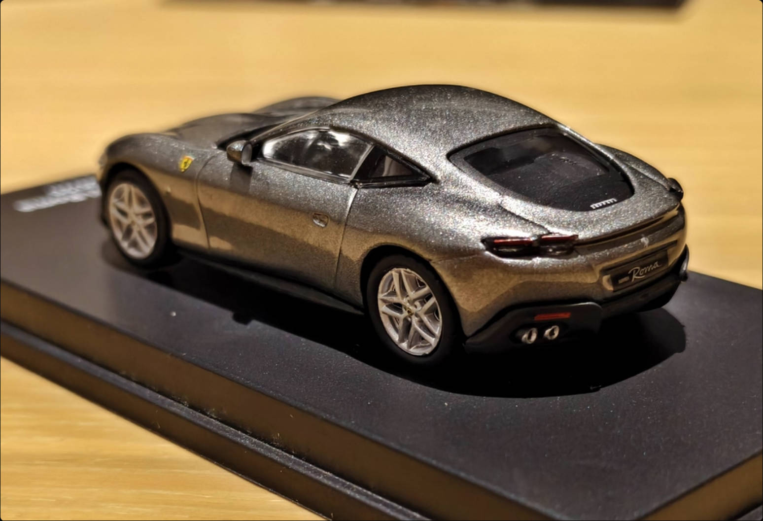 Car in Magazine 1:64 Scale Cen - Magazines review and price